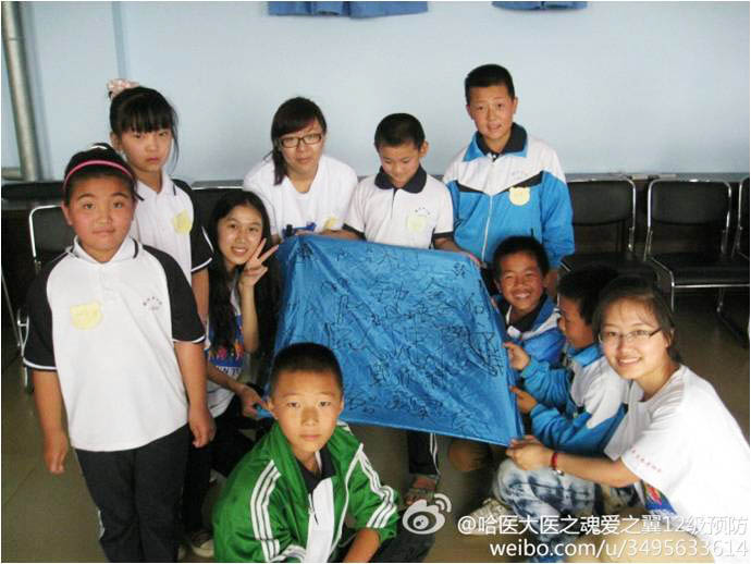 �����I�t(y��)�ƴ�W(xu��)���t(y��)֮�ꡤ��(��i)֮�������(hu��)��(sh��)�`�F(tu��n)�(du��)�� 7��8�Ձ�(l��i)�������I�p����(li��n)�d�W(xu��)У�M(j��n)��֧�̻��(d��ng)���F(tu��n)�(du��)����ֽM�������ķ����������ӂ��ֳ��Ă�(g��)С�M���D��һ��(g��)С�M�ĺ��ӂ����(du��)�T���(du��)���Ϻ��¿�̖(h��o)��������