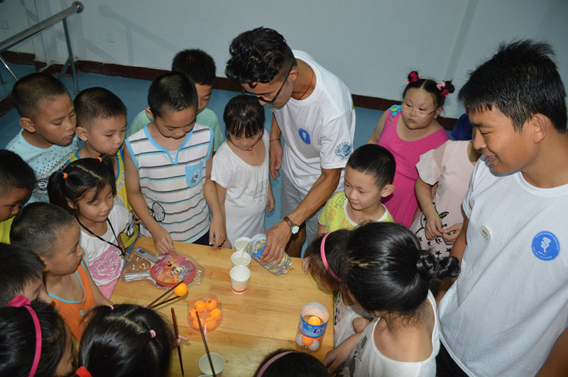 ����׌������������뼯�w��־Ը�ߎ��I(l��ng)���ӂ��汧�F����ƹ�������Aƹ������Ʊ��Α���