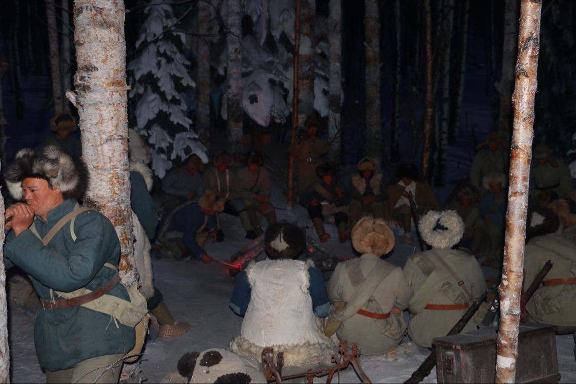 ���š�һ�ˡ��o���^�ȷ�ӳ����(zh��n)ʿ��η������Ӣ�¿������龰Ϟ��Ⱥ����ꑼӽ� �z��