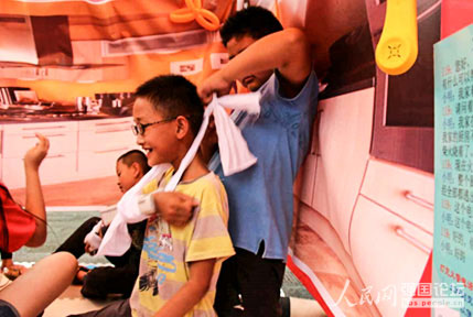 �Έ@��(hu��)����С�����ݾ�ģ�M������