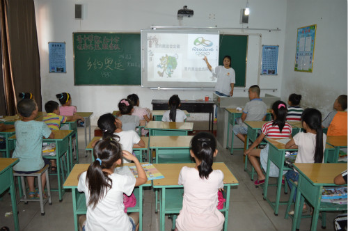 �x�ЌWԺ�tʮ��ů��־Ը����꠵�ɽ��ʡ�����н��ڿh��Ȫ�l(xi��ng)־Ը���������Ȫ�l(xi��ng)�ĺ��ӂ��v��W��ƥ��֪�R����ϲ�g�\�ӵĺ��ӂ��������������_ϣ��֮����