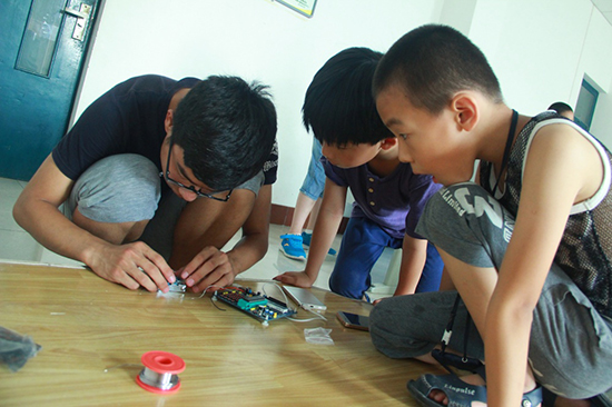 �Ї�(gu��)ʯ�ʹ�W(xu��)���A�|������(m��ng)֮�������̈F(tu��n)��ɽ�|ʡ�S�u��(j��ng)��(j��)�_(k��i)�l(f��)�^(q��)ᘌ�(du��)���(l��i)��(w��)���ˆT��Ů�����؃�ͯ�_(k��i)չ������(d��ng)�����H�_(k��i)�O(sh��)�Z(y��)��(sh��)���n�̽̌W(xu��)��߀�_(k��i)չҕ�l�̌W(xu��)��ħ�g(sh��)��ħ�����L��(hu��)���dȤ�(l��i)�n���� (3)