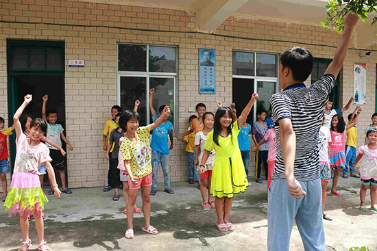 �V�|�t(y��)�ƴ�W(xu��)��΢�m���ġ�����F(tu��n)�(du��)�ڏV�|ʡ�����������(zh��n)ͬ��С�W(xu��)֧�̣�־Ը�߽�ͬ��С�W(xu��)�W(xu��)���\(y��n)��ǰ�������Ԝp���\(y��n)�ӂ�����