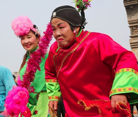 �����һ�����՝}�Ͽh�e�����S����ʵĽ��^�Ļ����(d��ng)�����y(t��ng)���׶��˶��������Ⱥ���[�´��� ���ո��(y��ng)�W(w��ng)�ѡ��}��֮�ӡ� �z