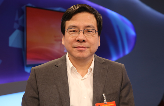 全國(guó)政協(xié)委員、湖南省政協(xié)副主席張?。杭ぐl(fā)民營(yíng)經(jīng)濟(jì)發(fā)展新動(dòng)能